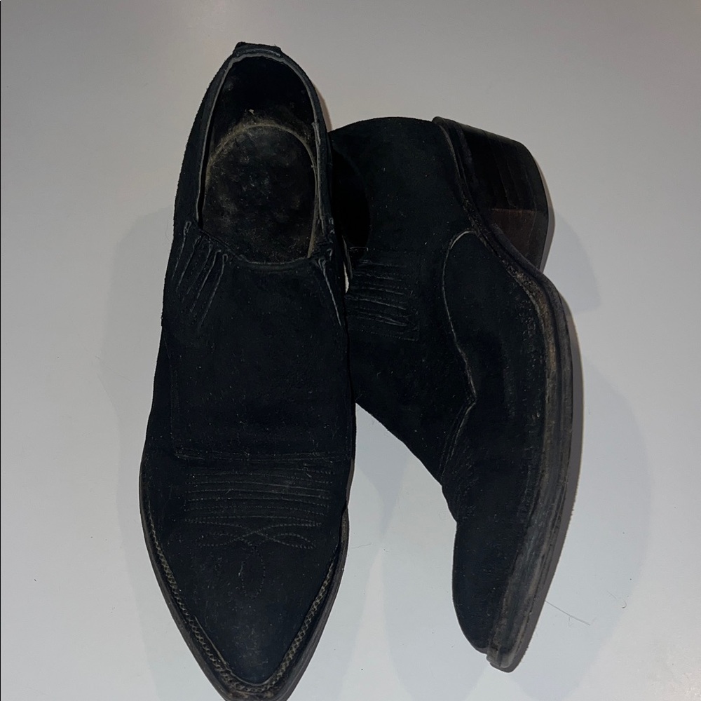 Nacona women’s size 6.5 black suede cowboy booties